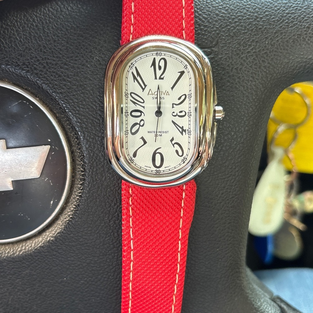 ACTIVA SWISS WATCH!